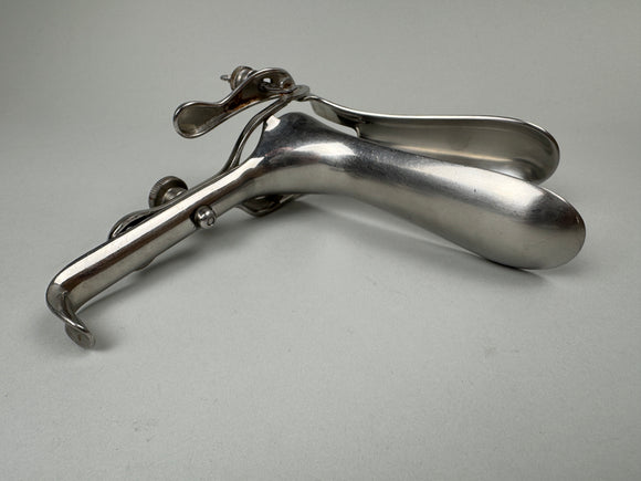 STAINLESS STEEL VAGINAL SPECULUM