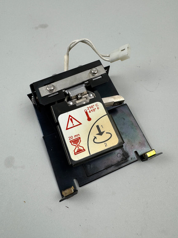 GE P/N 2124274 JP 202, Wired Lamp Socket Assembly for GE Mammo systems